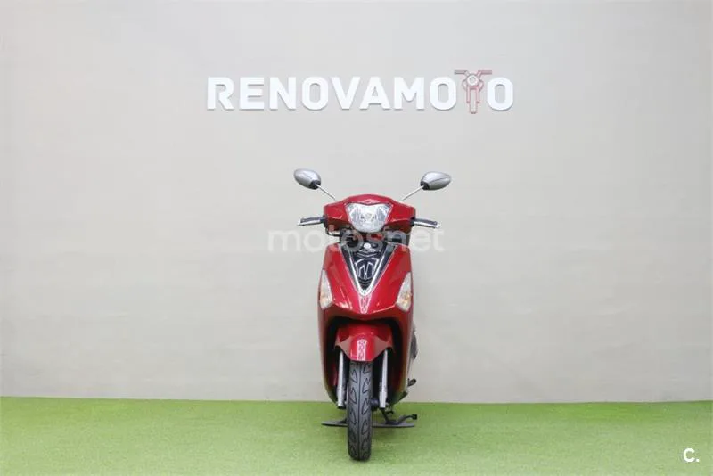 Yamaha D'elight 125 – Vista 5