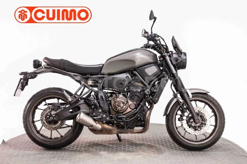 Yamaha XSR 700 – Vista 5