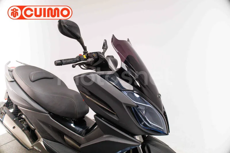 Kymco K-XCT 300i – Vista 11