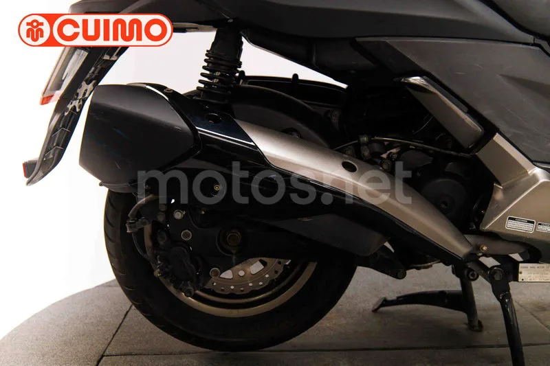 Kymco K-XCT 300i – Vista 15