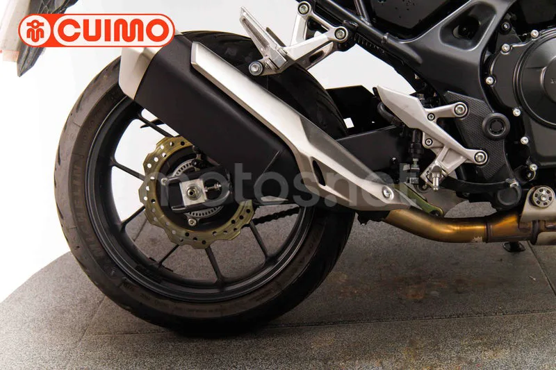 Honda CB 750 Hornet – Vista 14