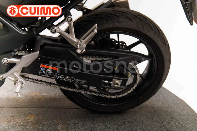 Honda CB 750 Hornet – Vista 18