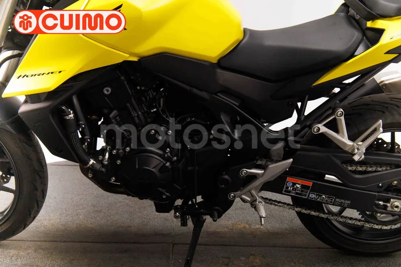 Honda CB 750 Hornet – Vista 19