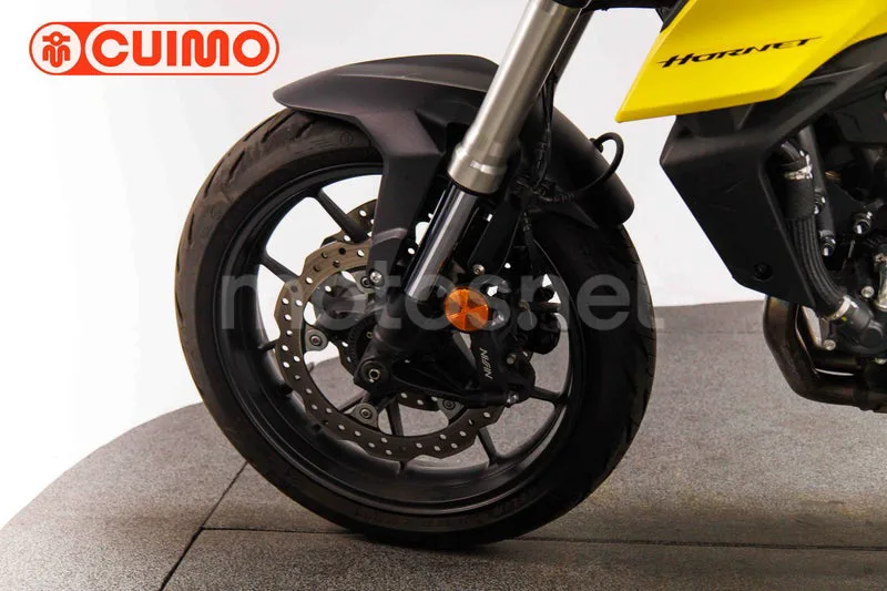 Honda CB 750 Hornet – Vista 21