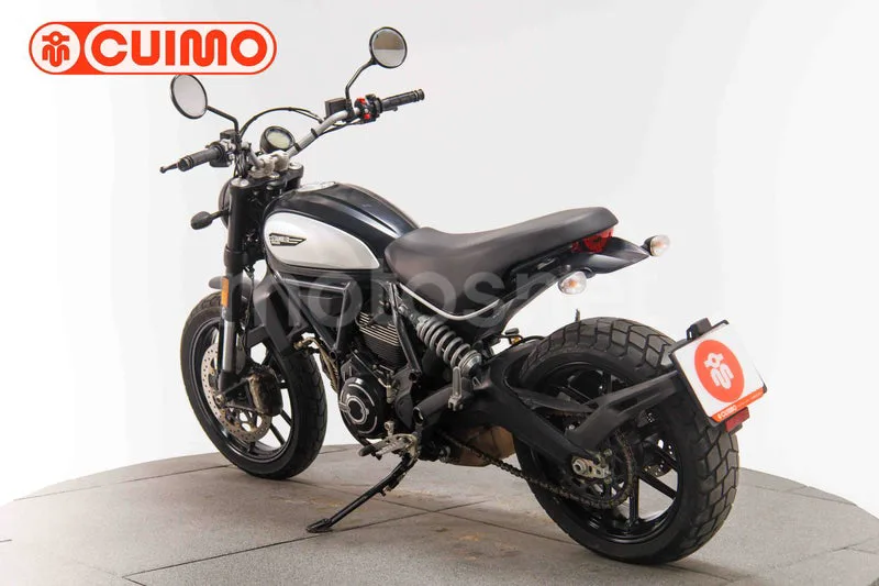 Ducati Scrambler – Vista 8