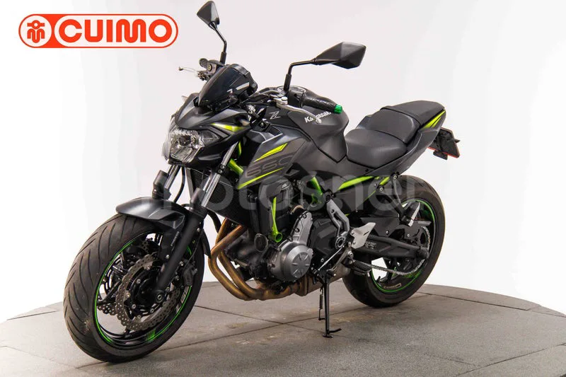 Kawasaki Z650 – Vista 9