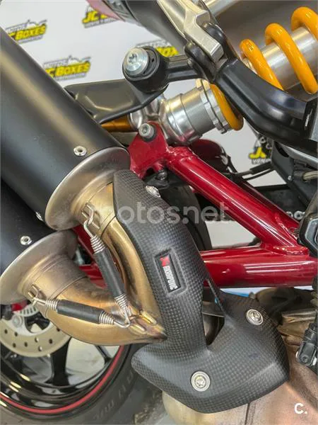 Indian FTR 1200 – Vista 11