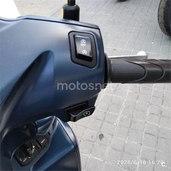 Honda Vision 110 – Vista 6