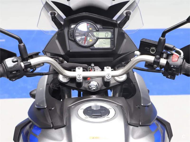 Suzuki V-Strom 650 – Vista 13