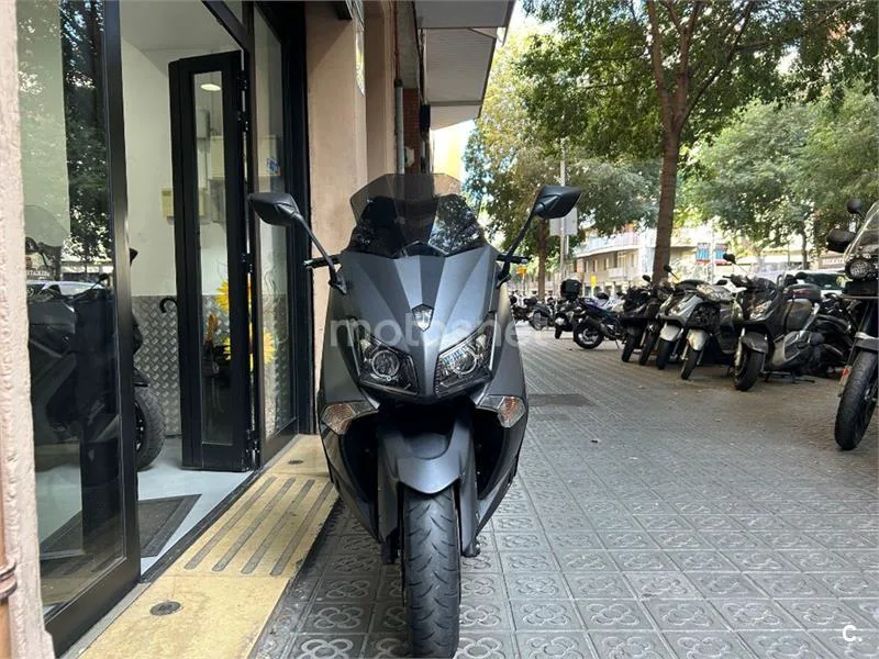 Yamaha TMAX 530 – Vista 4