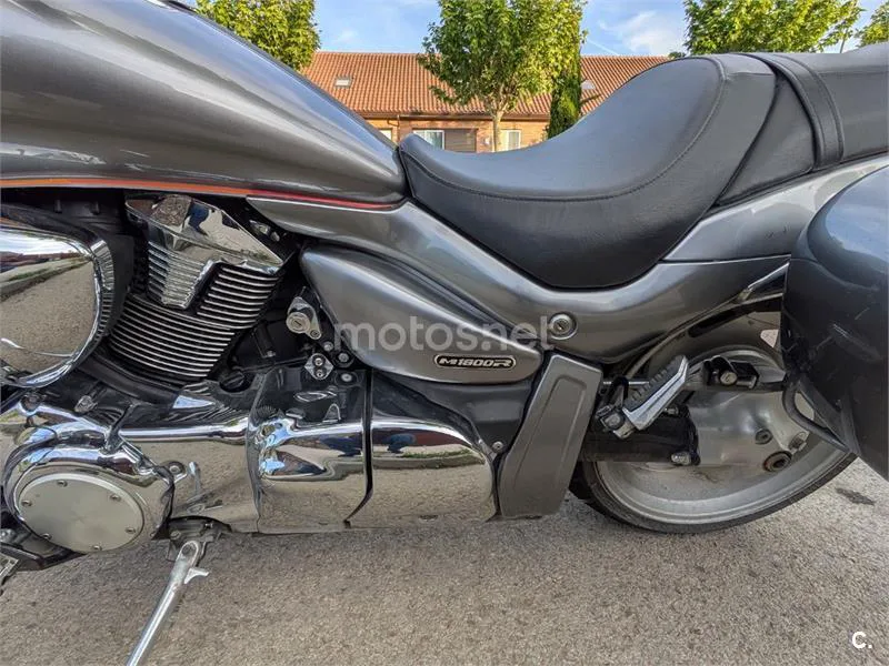 Suzuki Intruder M1800R – Vista 5