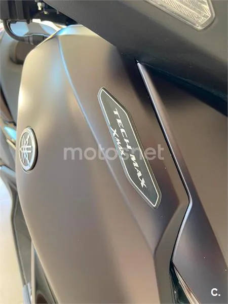 Yamaha XMAX 125 – Vista 7