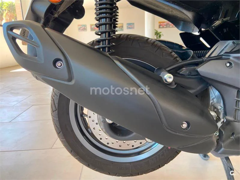 Yamaha XMAX 125 – Vista 9