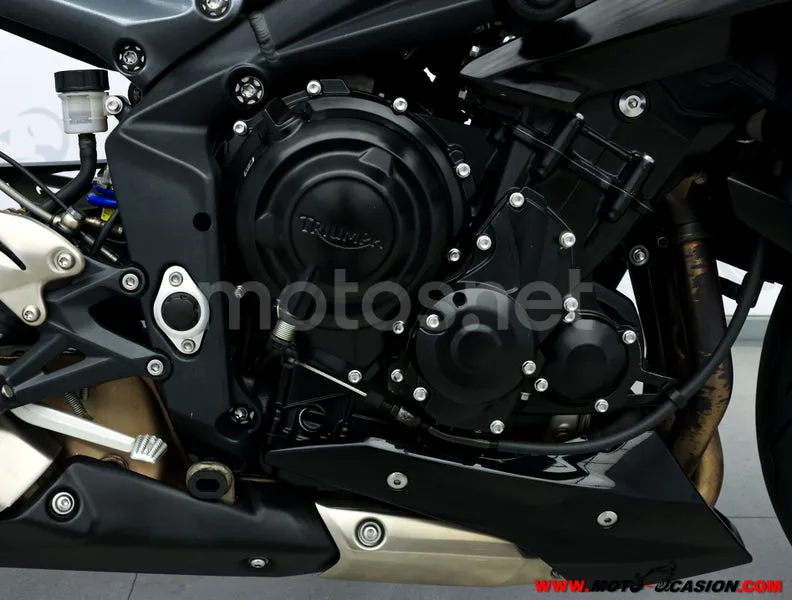 Triumph Street Triple – Vista 5