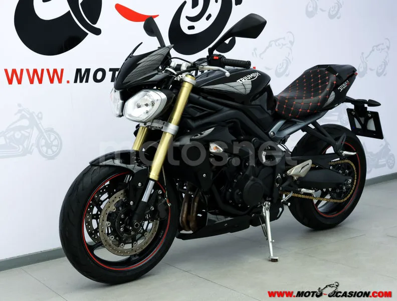 Triumph Street Triple – Vista 8