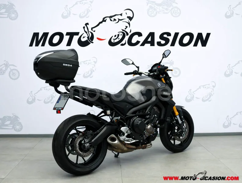 Yamaha MT-09 – Vista 3