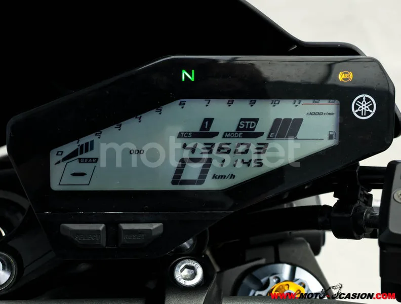 Yamaha MT-09 – Vista 6