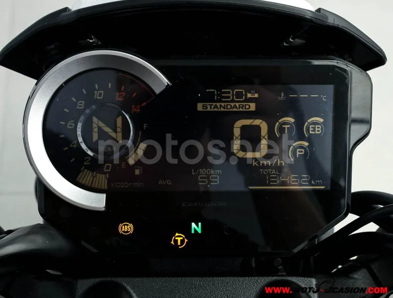 Honda CB 1000R – Vista 6