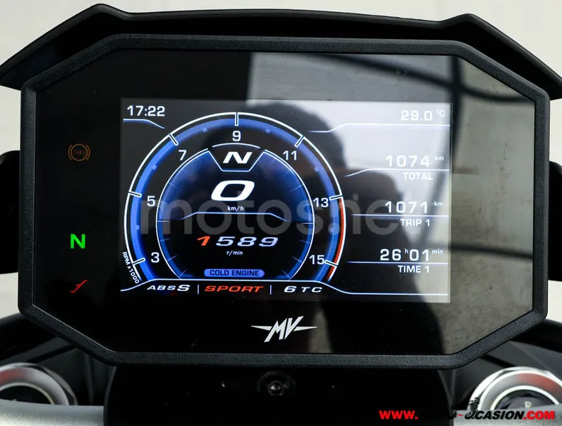 MV Agusta Brutale – Vista 6