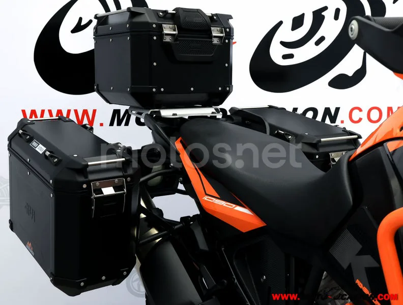 KTM 1090 Adventure – Vista 11