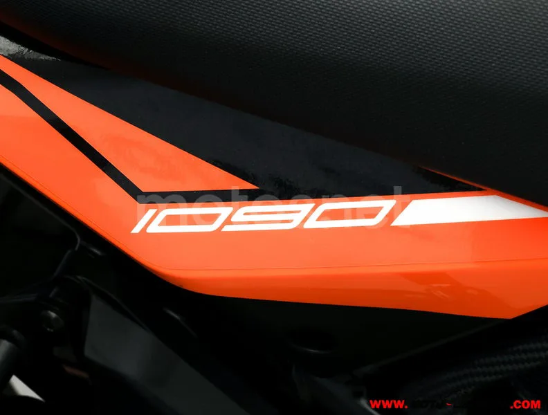 KTM 1090 Adventure – Vista 9