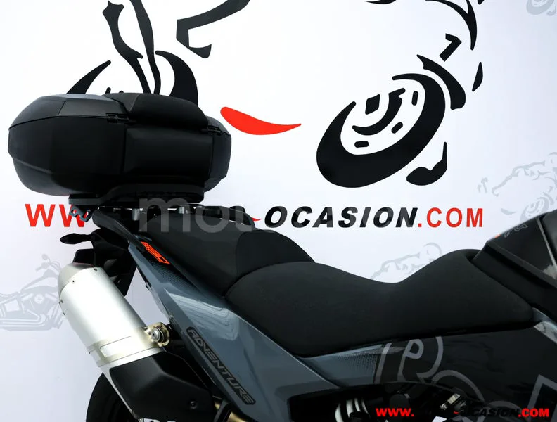 KTM 890 – Vista 11