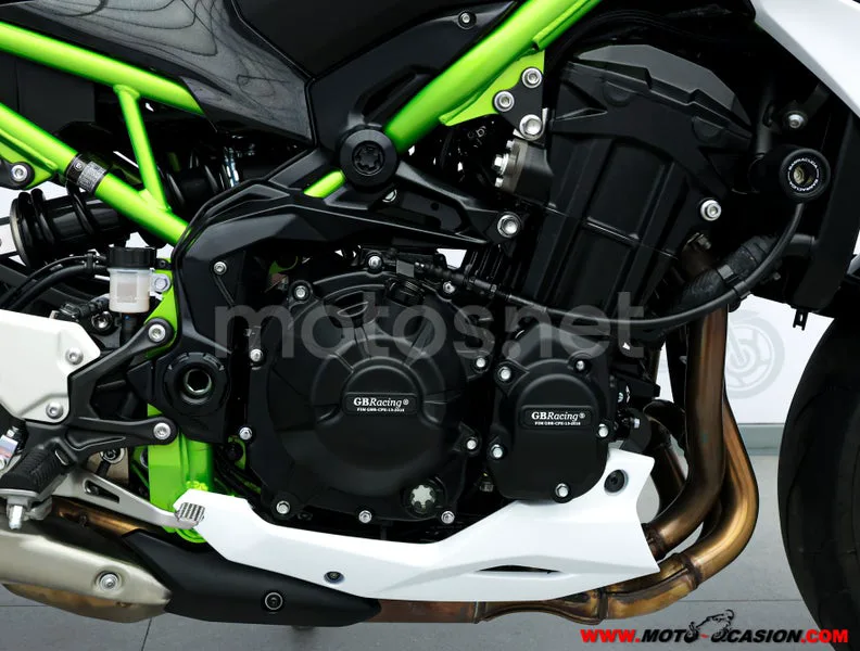 Kawasaki Z900 – Vista 5