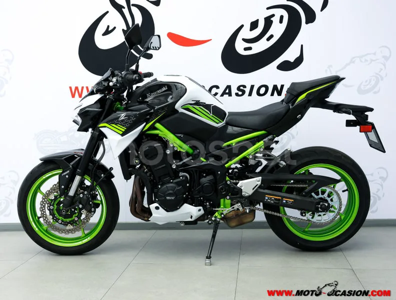 Kawasaki Z900 – Vista 7