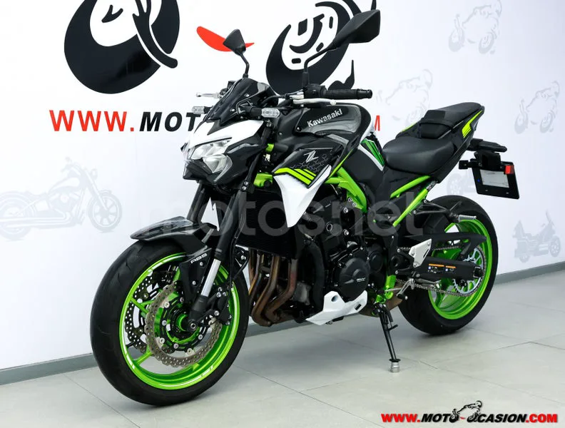 Kawasaki Z900 – Vista 8
