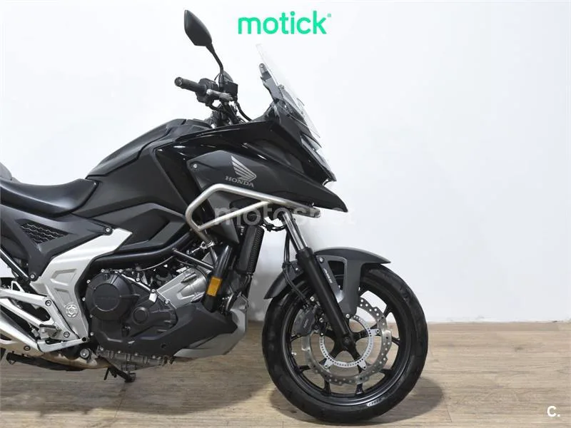 Honda NC 750 X – Vista 4