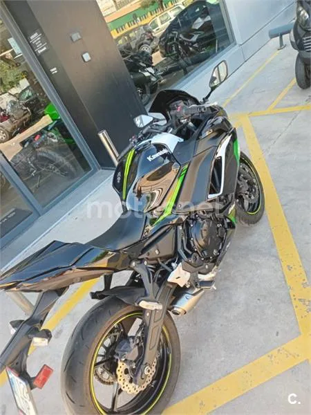 Kawasaki Ninja 650 – Vista 3
