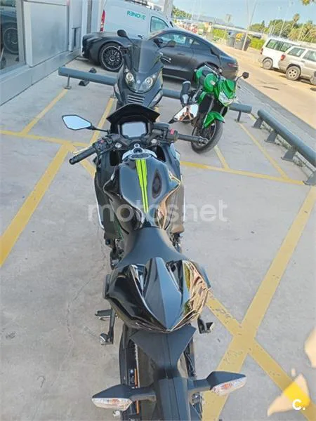 Kawasaki Ninja 650 – Vista 7