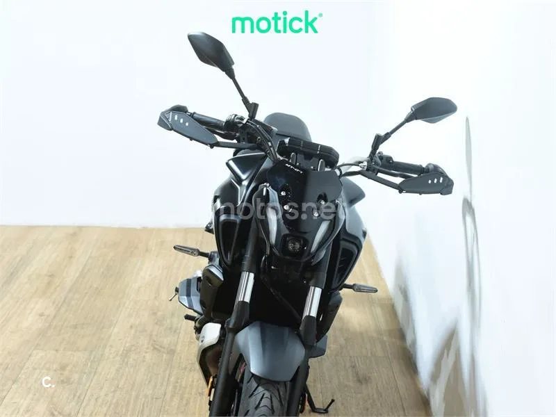 Yamaha MT-07 – Vista 11