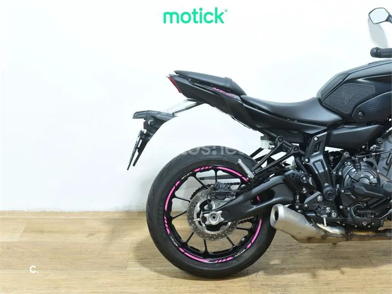 Yamaha MT-07 – Vista 3