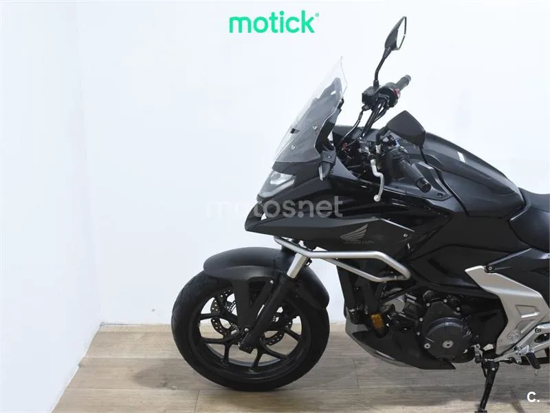 Honda NC 750 X – Vista 8