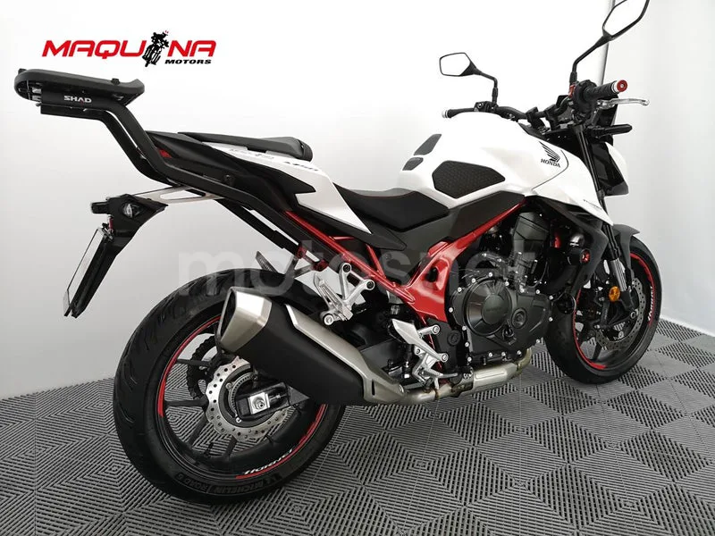 Honda CB 750 Hornet E-Cluth – Vista 4