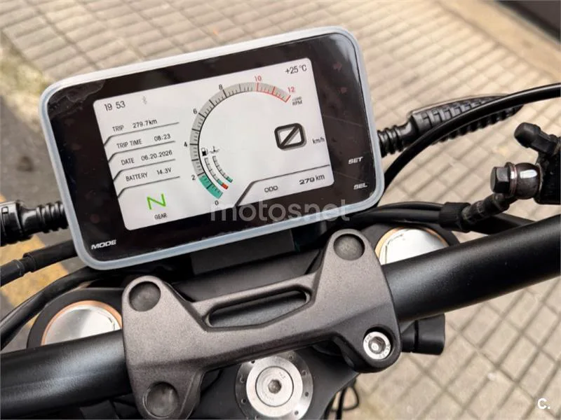 Keeway RK V125C - Vista 8