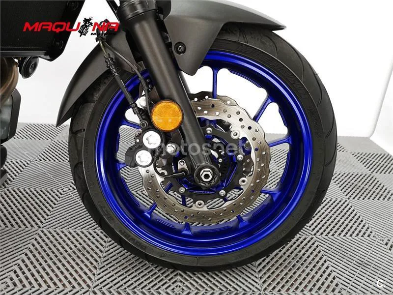 Yamaha MT-07 – Vista 12