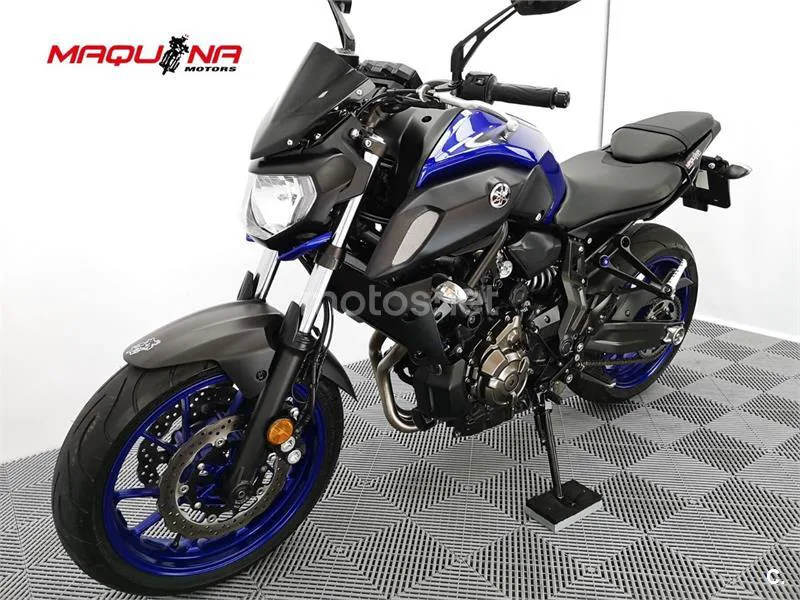Yamaha MT-07 – Vista 20
