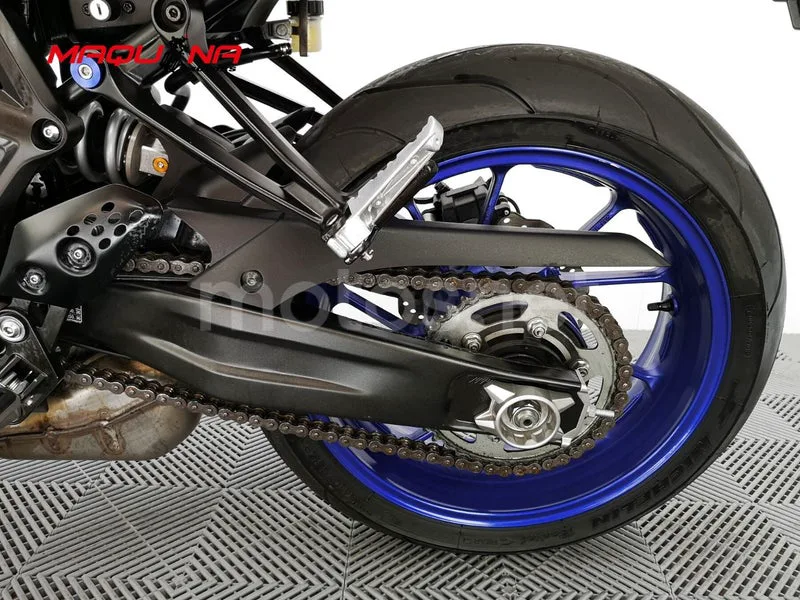 Yamaha MT-07 – Vista 23