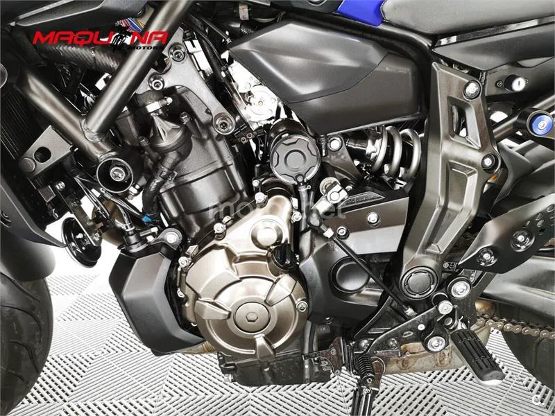 Yamaha MT-07 – Vista 24
