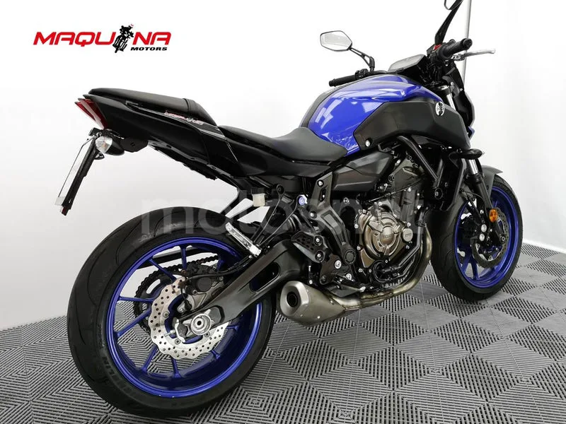Yamaha MT-07 – Vista 4
