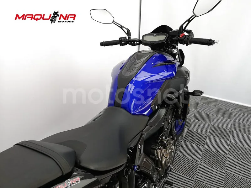 Yamaha MT-07 – Vista 8