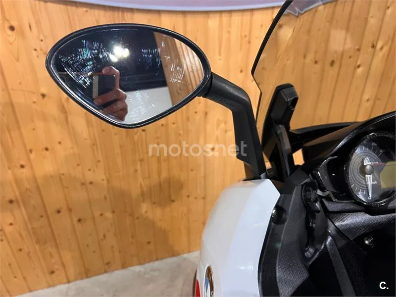 BMW C 650 – Vista 21