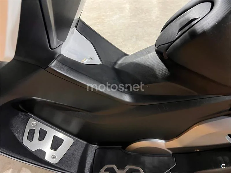 BMW C 650 – Vista 74