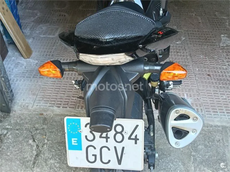 Kawasaki Z750 – Vista 5