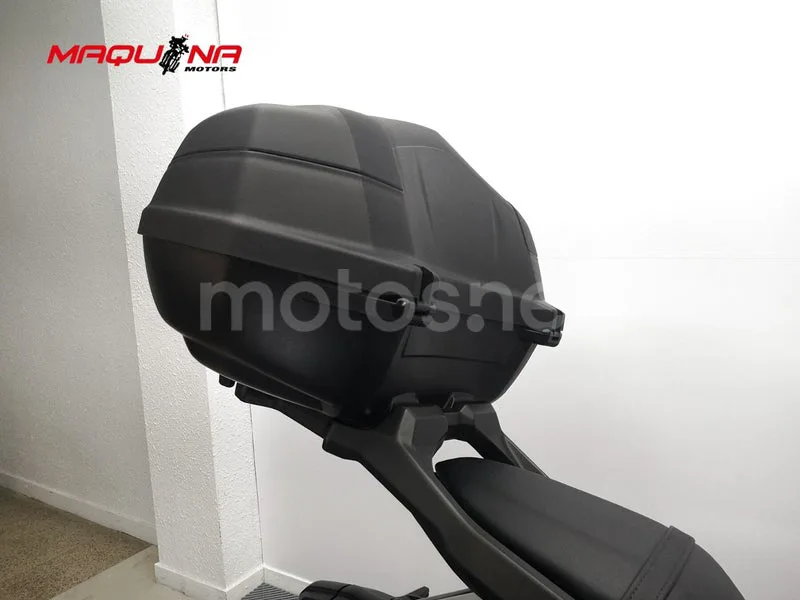 Yamaha MT-07 – Vista 15