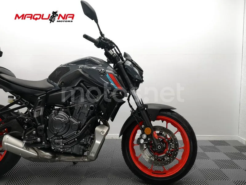Yamaha MT-07 – Vista 6