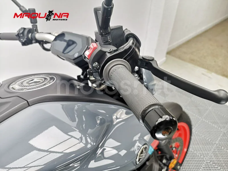 Yamaha MT-07 – Vista 10
