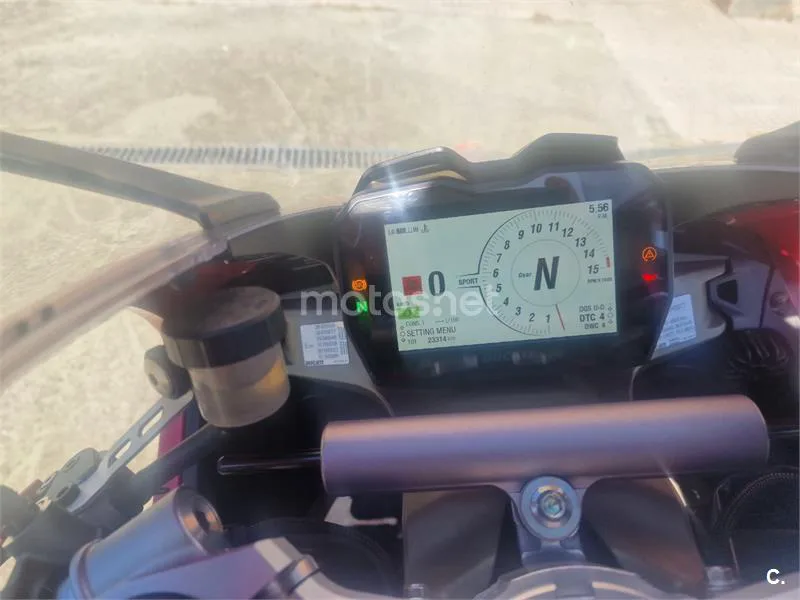 Ducati Panigale V4 – Vista 3